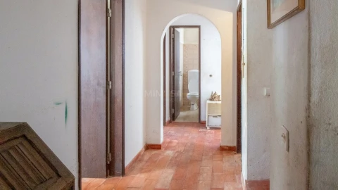 Moradia T4 para Venda em Lagos (São Sebastião e Santa Maria)