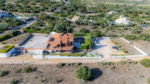 Moradia T10 para Venda em Luz