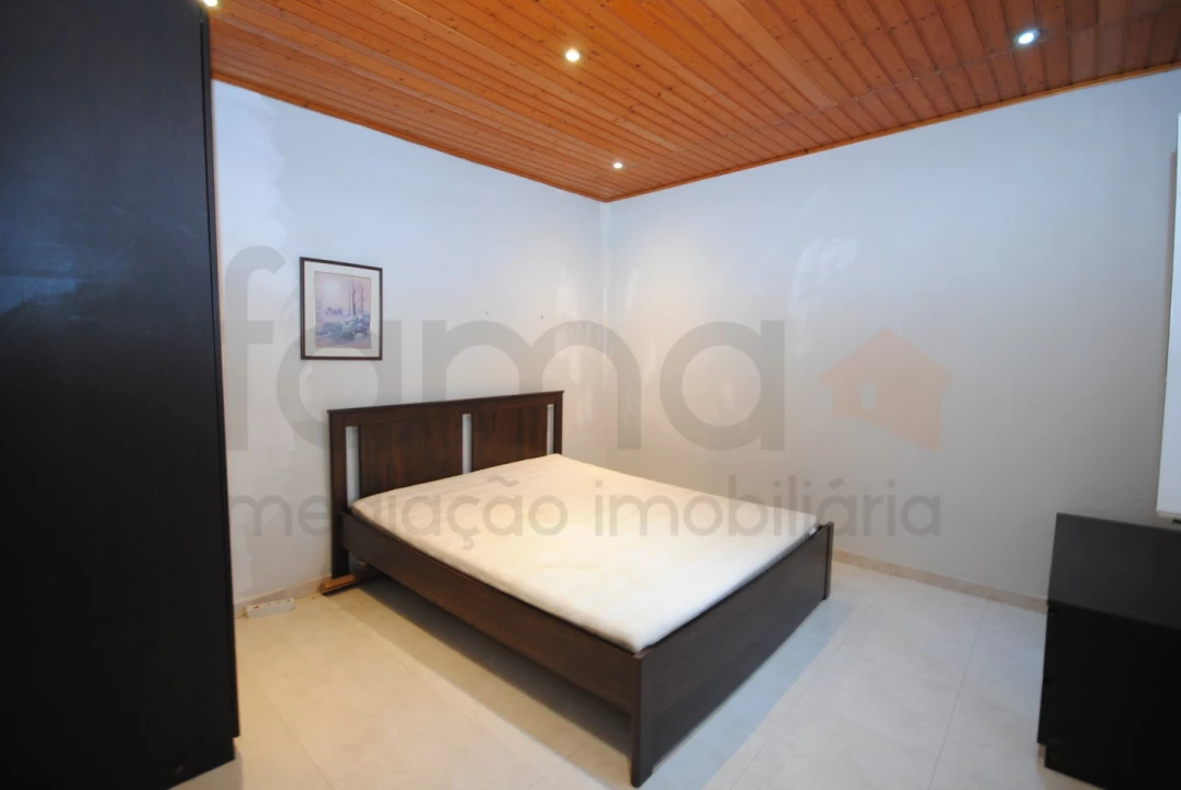 Apartamento T2 para Venda em Algés, Linda-A-Velha e Cruz Quebrada-Dafundo Foto 6