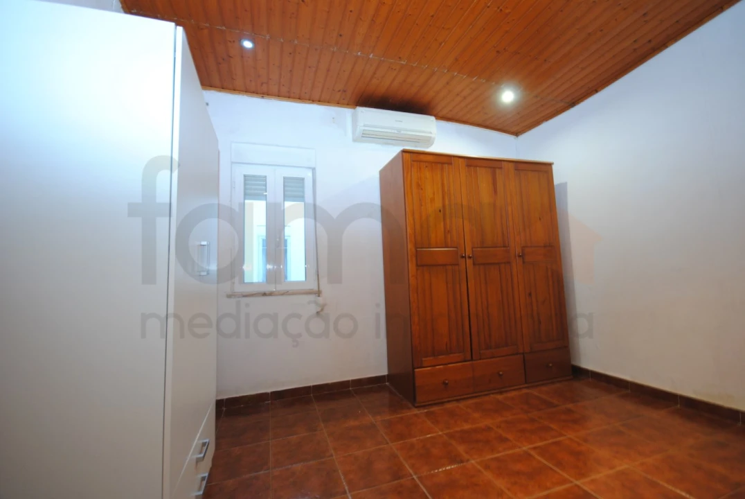 Apartamento T2 para Venda em Algés, Linda-A-Velha e Cruz Quebrada-Dafundo Foto 10