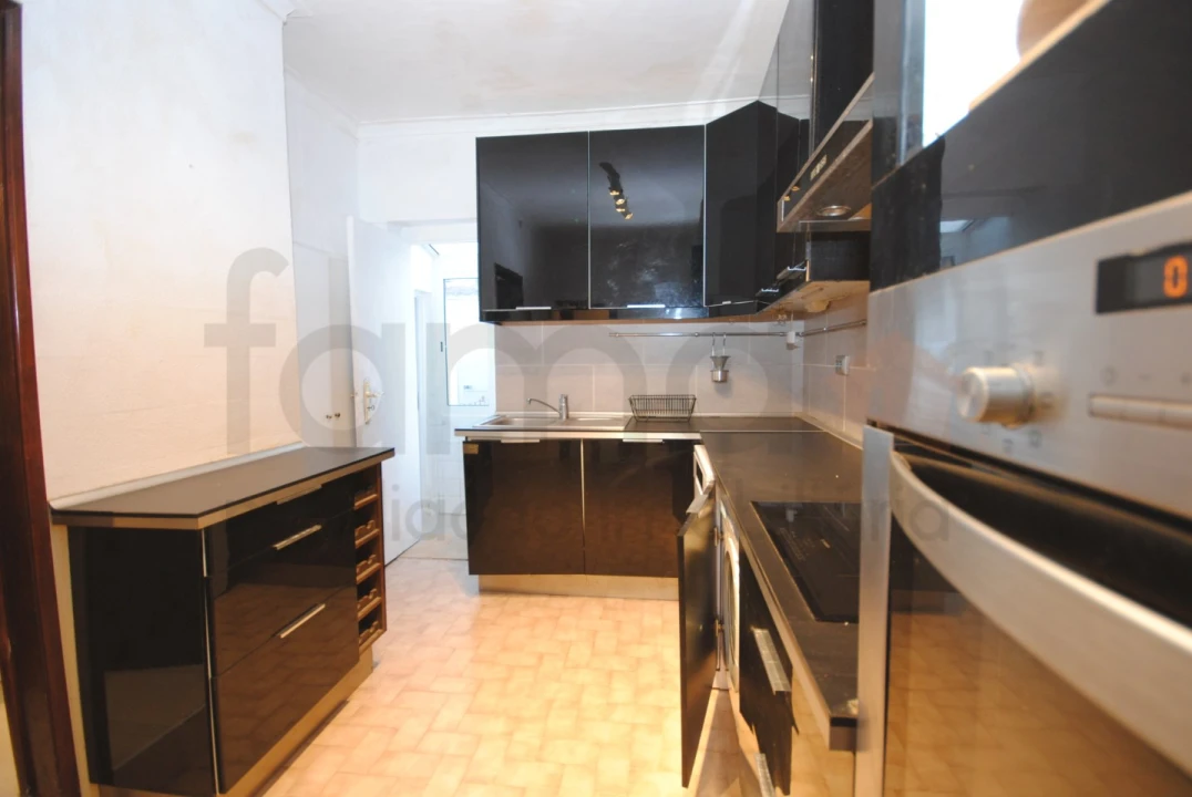 Apartamento T2 para Venda em Algés, Linda-A-Velha e Cruz Quebrada-Dafundo Foto 12