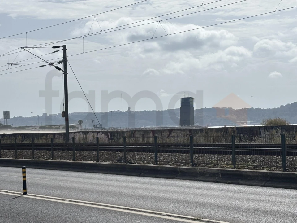 Apartamento T2 para Venda em Algés, Linda-A-Velha e Cruz Quebrada-Dafundo Foto 25
