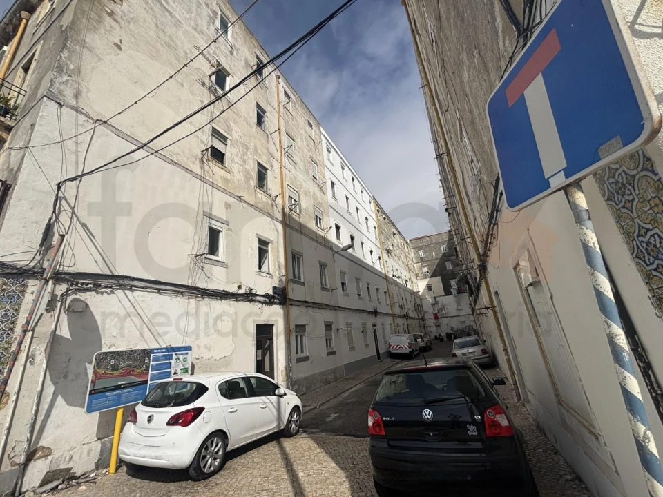 Apartamento T2 para Venda em Algés, Linda-A-Velha e Cruz Quebrada-Dafundo Foto 26