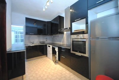 Apartamento T2 para Venda em Algés, Linda-A-Velha e Cruz Quebrada-Dafundo