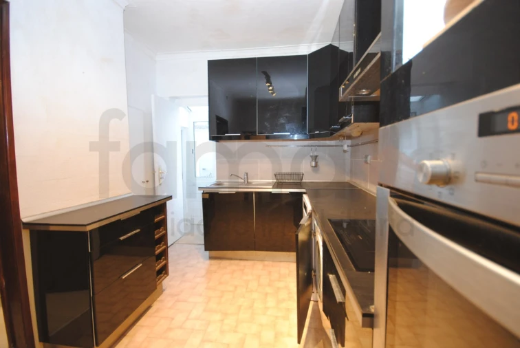 Apartamento T2 para Venda em Algés, Linda-A-Velha e Cruz Quebrada-Dafundo Foto 12