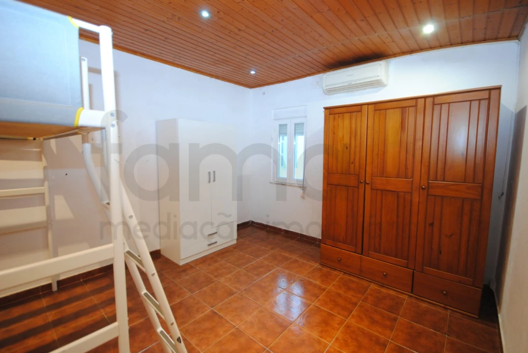 Apartamento T2 para Venda em Algés, Linda-A-Velha e Cruz Quebrada-Dafundo Foto 9