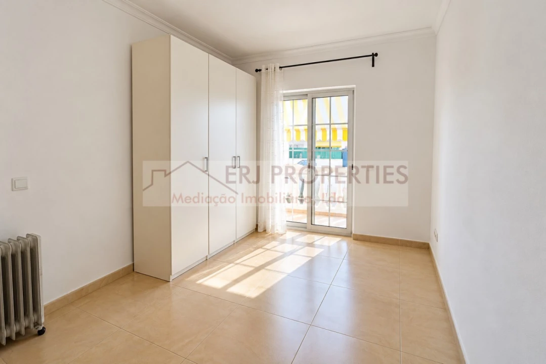 Moradia T3 para Venda em Altura Foto 16