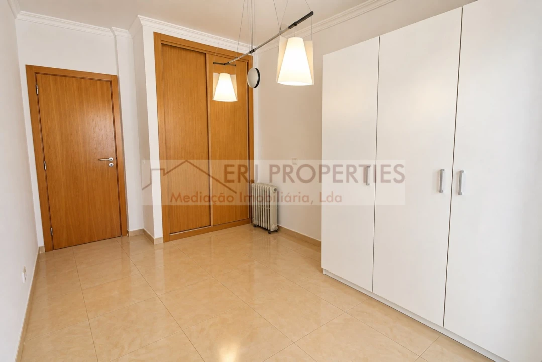 Moradia T3 para Venda em Altura Foto 17