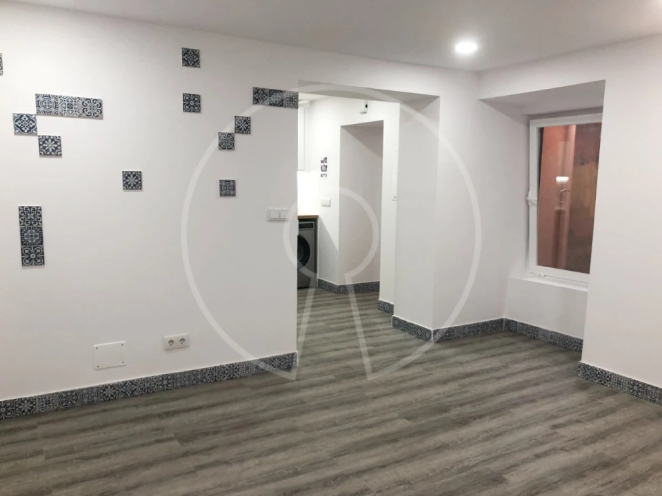 Apartamento T1 para Venda em Ajuda Foto 2