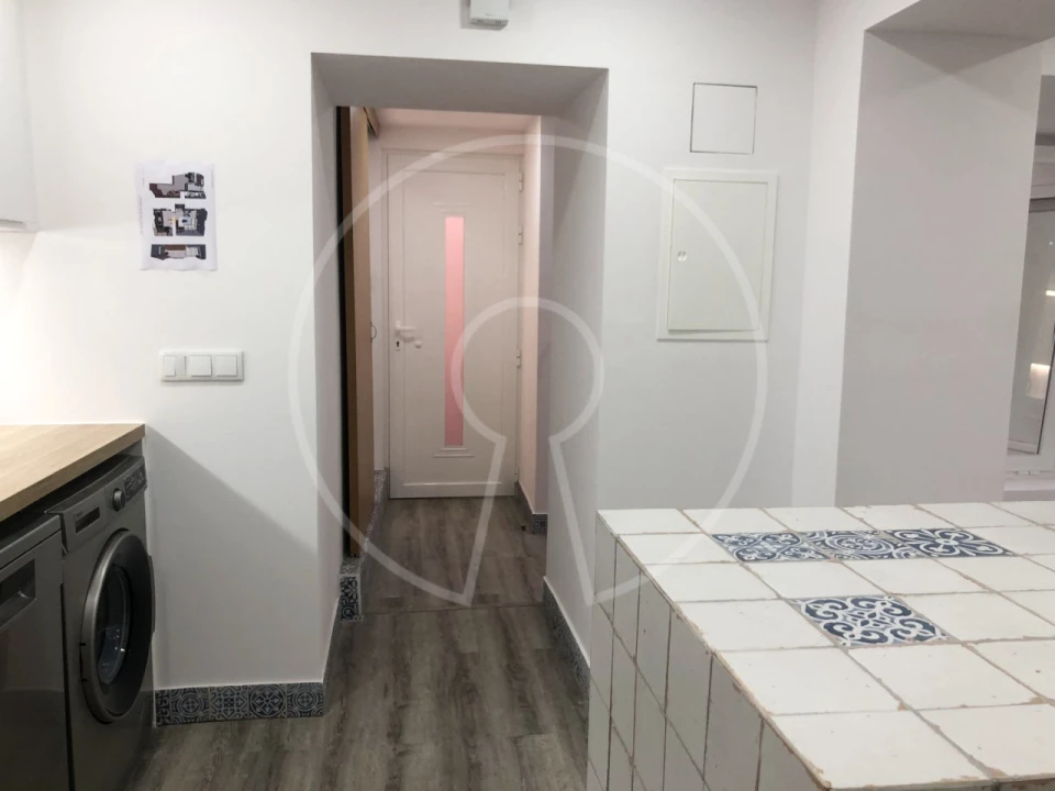 Apartamento T1 para Venda em Ajuda Foto 9