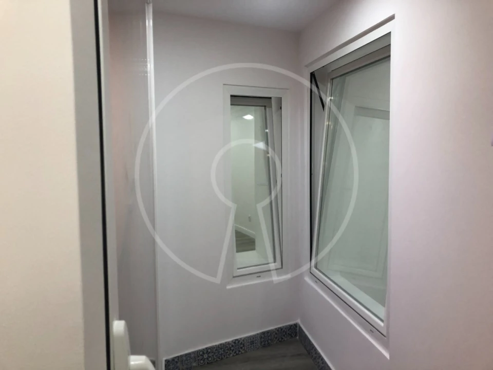 Apartamento T1 para Venda em Ajuda Foto 14