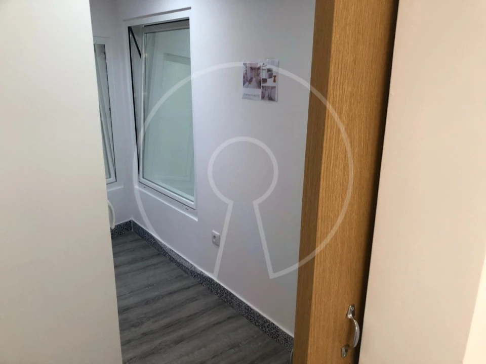 Apartamento T1 para Venda em Ajuda Foto 15
