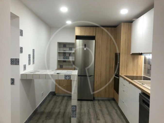 Apartamento T1 para Venda em Ajuda Foto 13