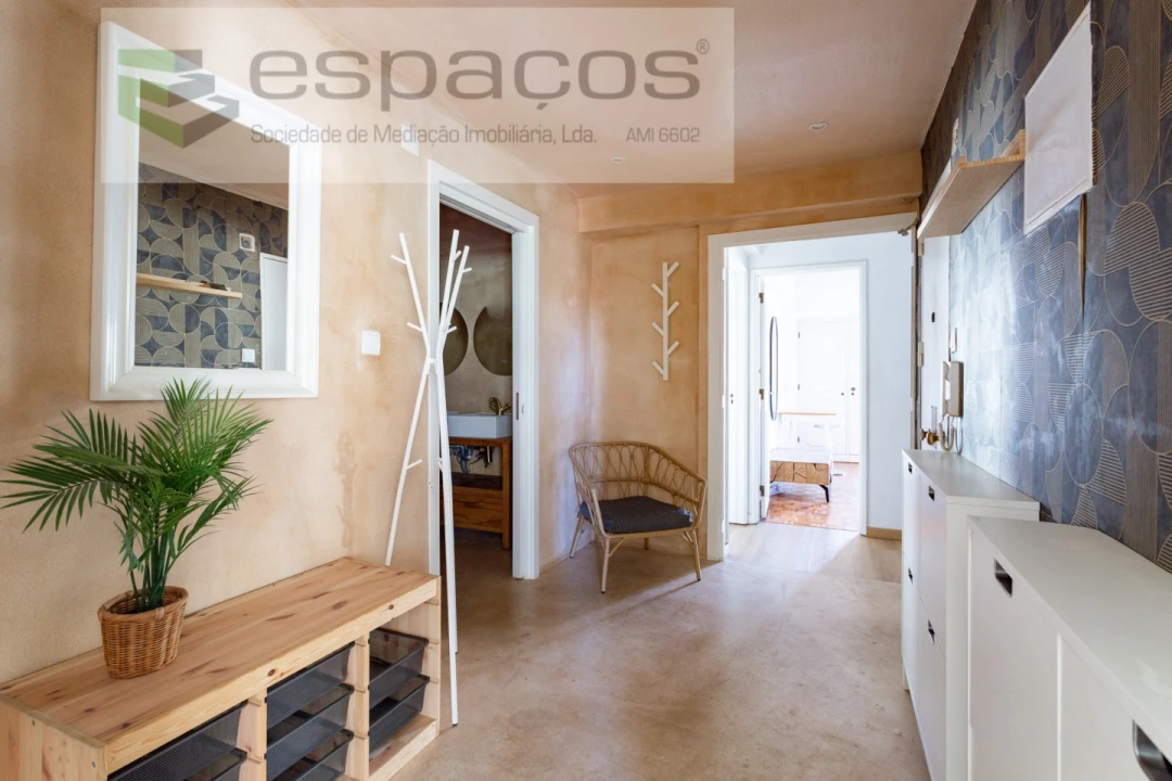 Apartamento T3 para Venda em Sacavém e Prior Velho Foto 14
