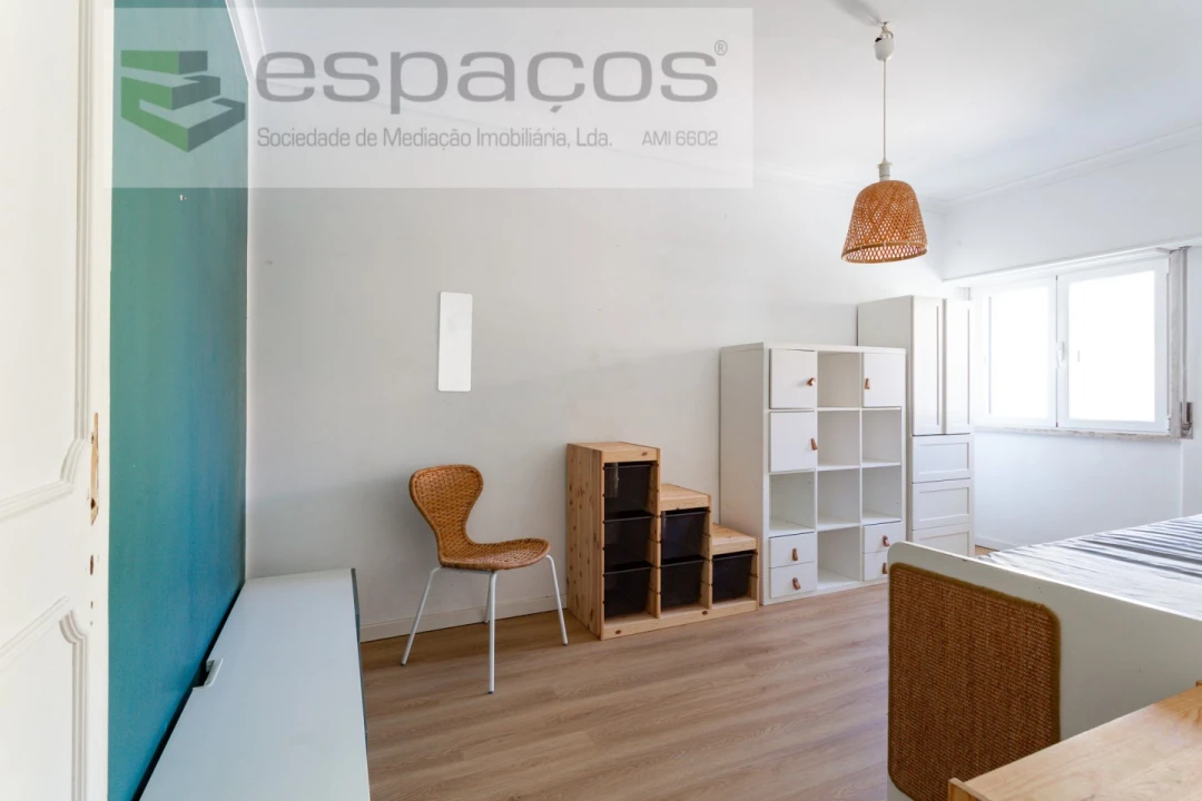 Apartamento T3 para Venda em Sacavém e Prior Velho Foto 25