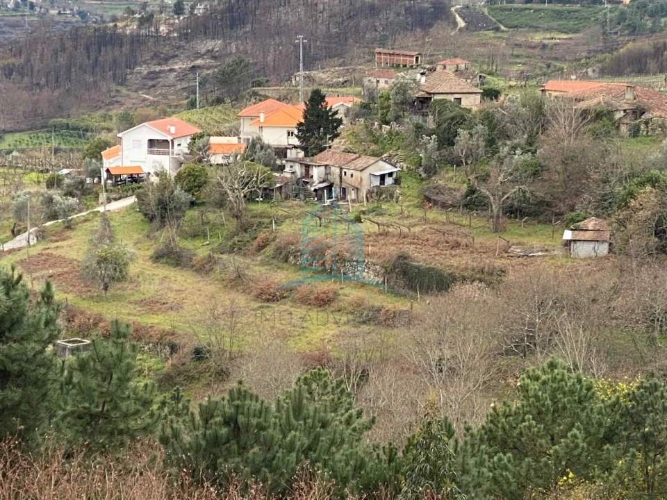 Moradia T4 para Venda em Baião (Santa Leocádia) e Mesquinhata Foto 6