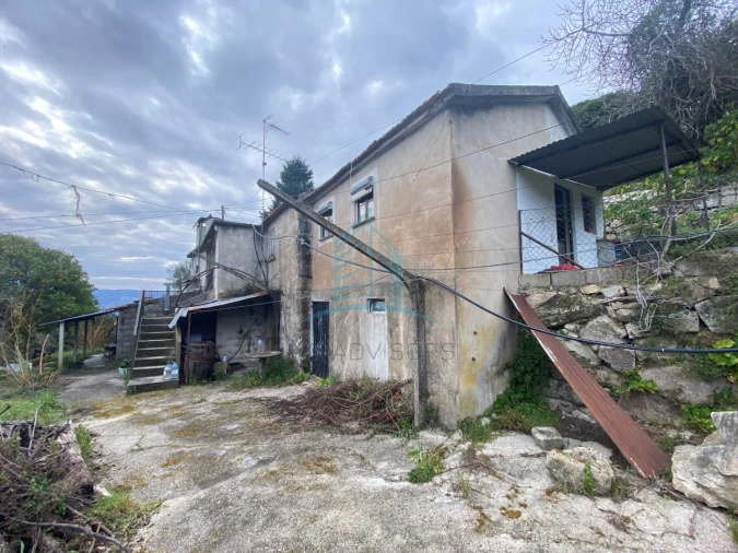 Moradia T4 para Venda em Baião (Santa Leocádia) e Mesquinhata Foto 3