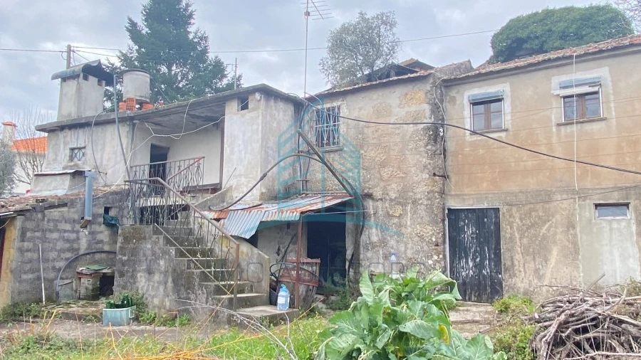 Moradia T4 para Venda em Baião (Santa Leocádia) e Mesquinhata