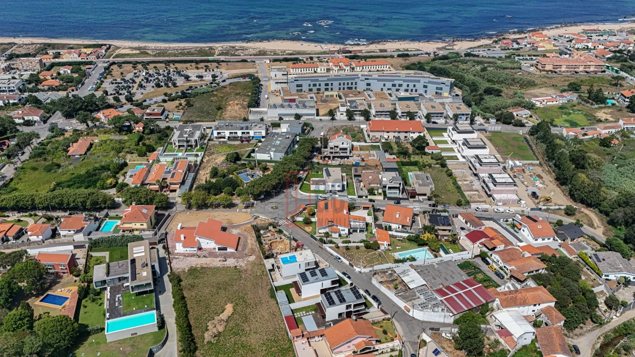 Moradia T3 para Venda em Gulpilhares e Valadares Foto 6