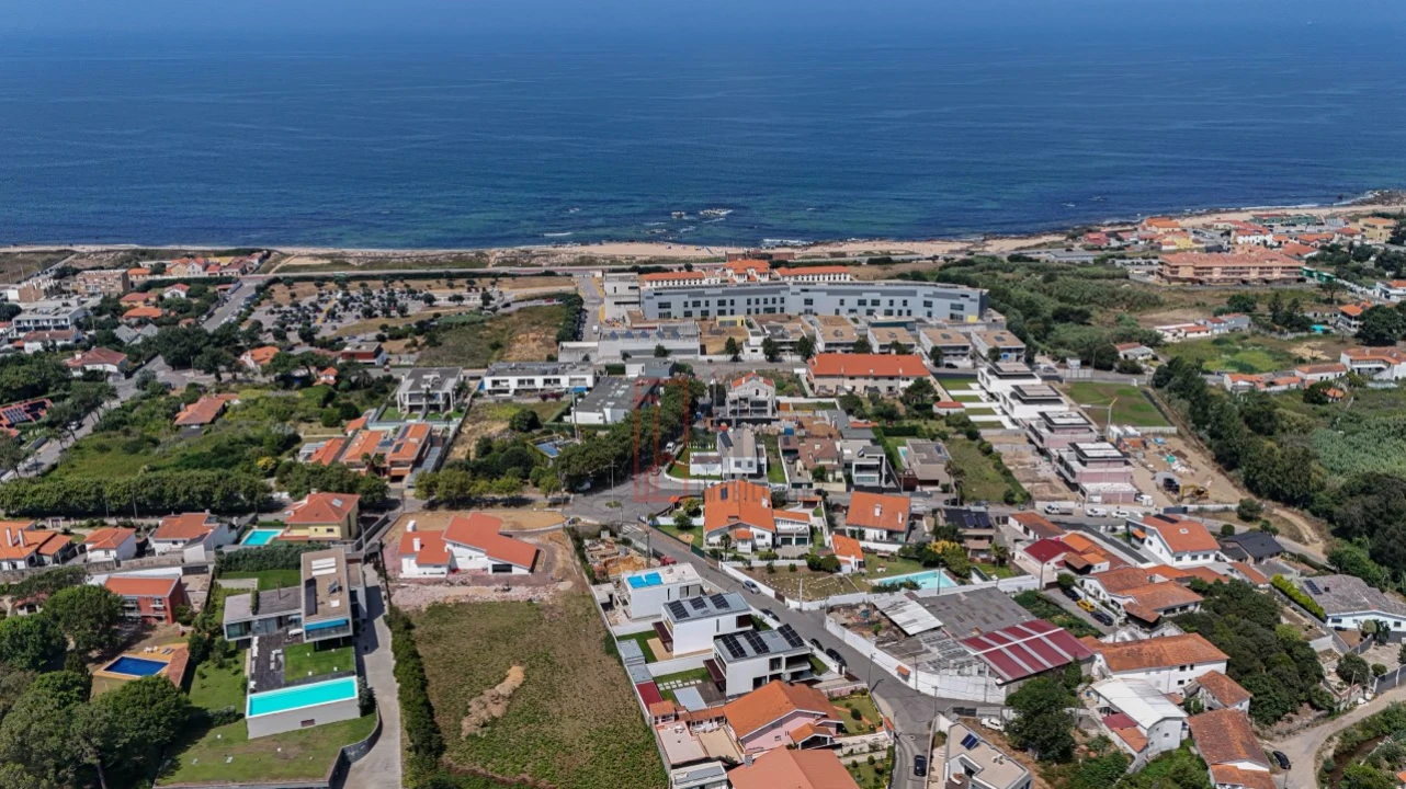 Moradia T3 para Venda em Gulpilhares e Valadares Foto 45