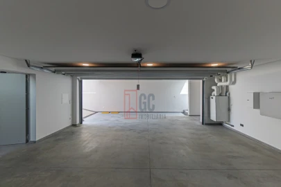 Moradia T3 para Venda em Gulpilhares e Valadares