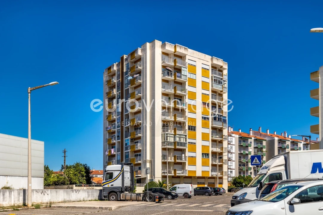 Apartamento T3 para Venda em Marrazes e Barosa Foto 1