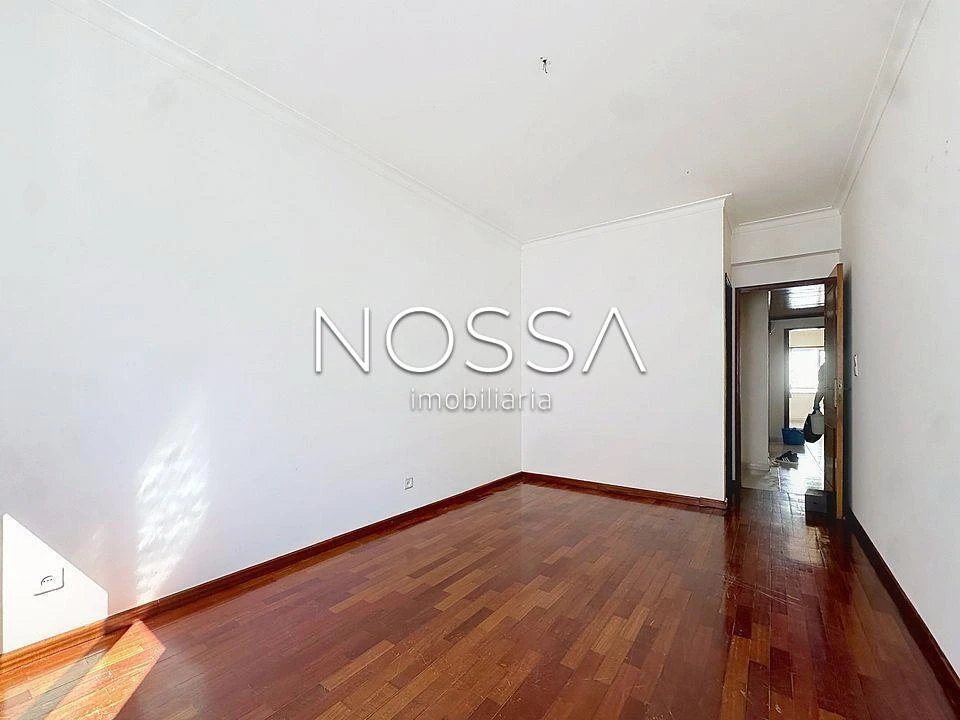 Apartamento T2 para Venda em Corroios Foto 15