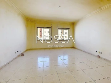 Apartamento T2 para Venda em Corroios