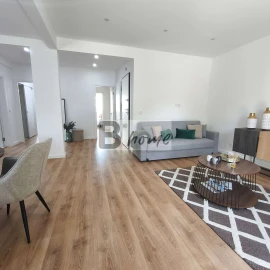 Apartamento T3 para Venda em Benfica
