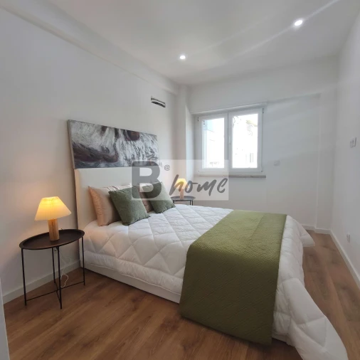 Apartamento T3 para Venda em Benfica Foto 10