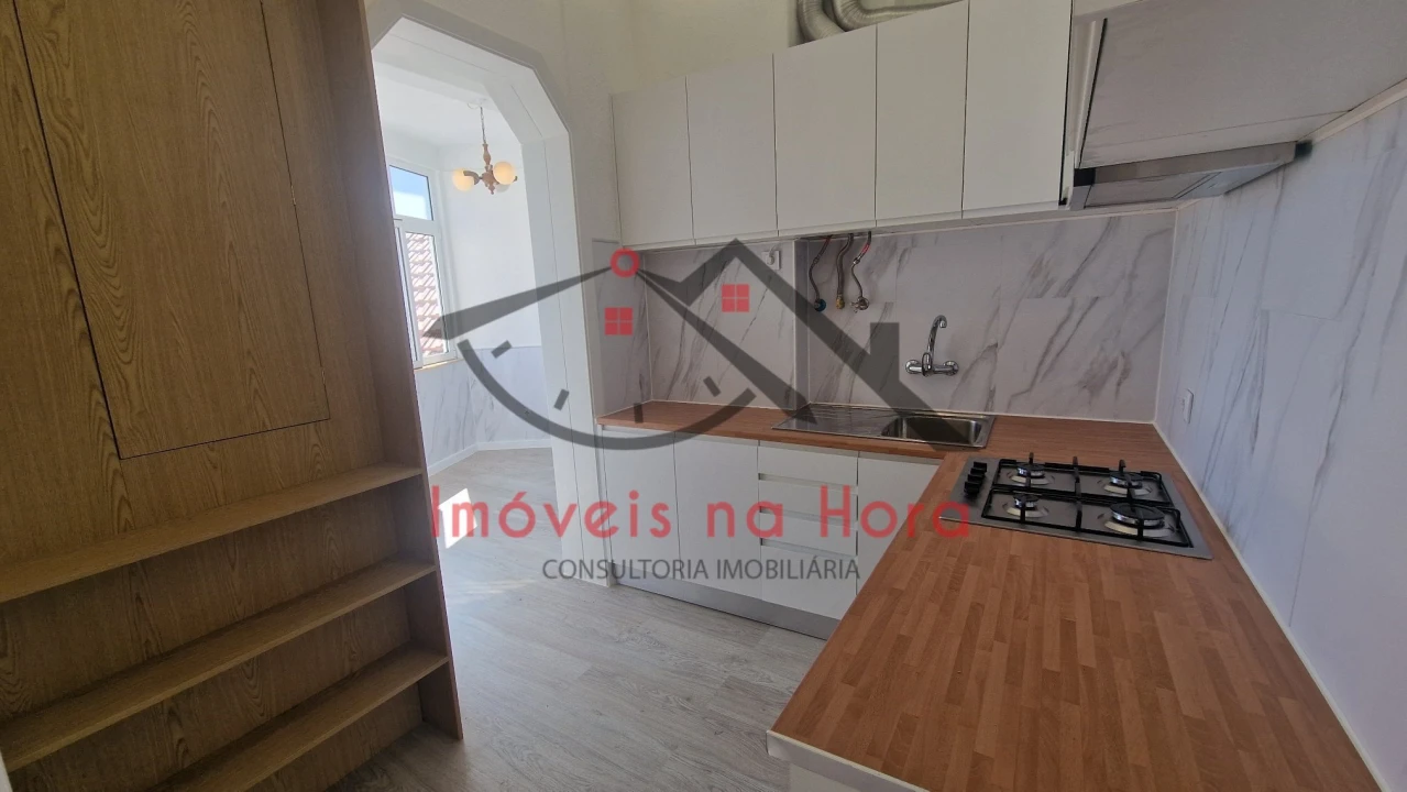 Apartamento T2 para Venda em São Vicente Foto 7