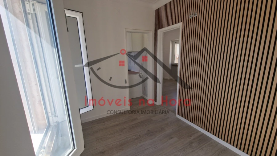 Apartamento T2 para Venda em São Vicente Foto 10