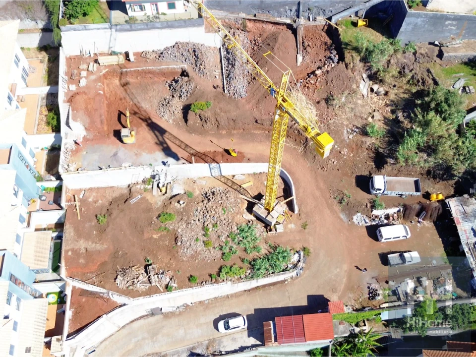 Moradia T3 para Venda em Caniço Foto 8