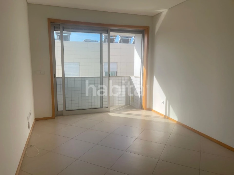 Apartamento T1 para Venda em Mafamude e Vilar do Paraíso Foto 12