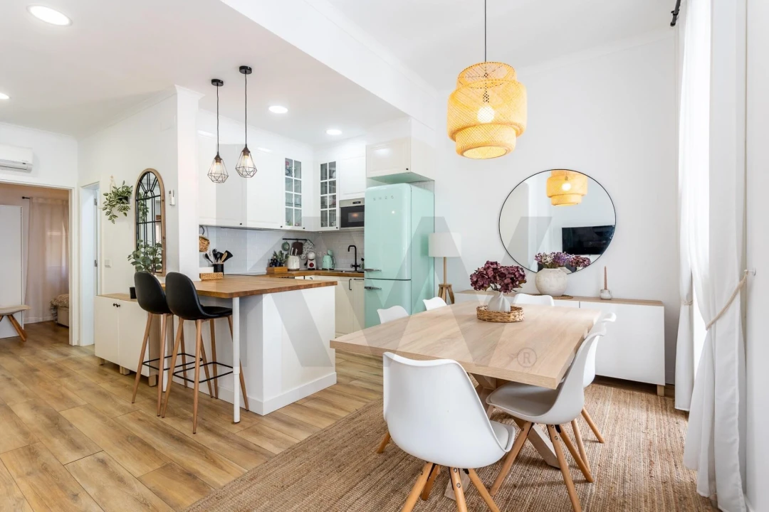 Apartamento T2 para Arrendamento em Misericórdia Foto 1