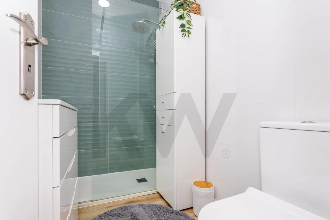 Apartamento T2 para Arrendamento em Misericórdia Foto 13