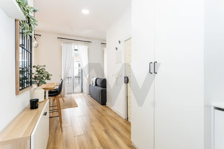 Apartamento T2 para Arrendamento em Misericórdia Foto 8