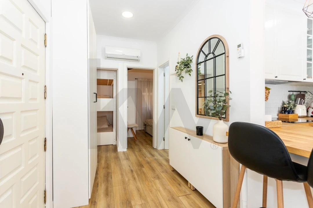 Apartamento T2 para Arrendamento em Misericórdia Foto 10