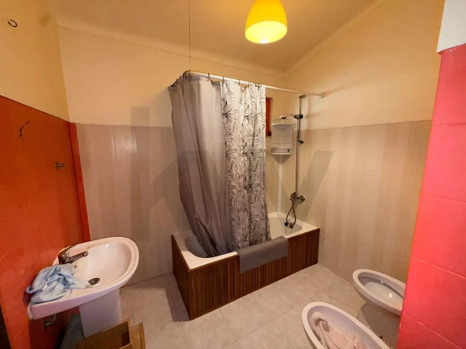 Apartamento T1 para Venda em Rio de Mouro Foto 7