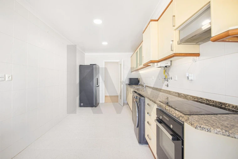 Apartamento T3 para Venda em Ericeira Foto 21