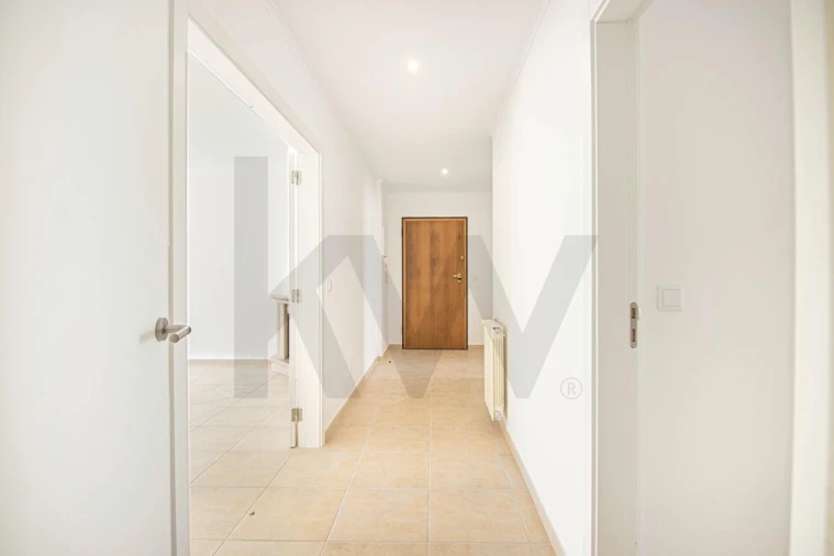Apartamento T3 para Venda em Ericeira Foto 2