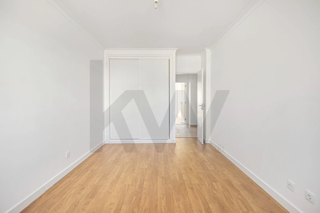 Apartamento T3 para Venda em Ericeira Foto 8