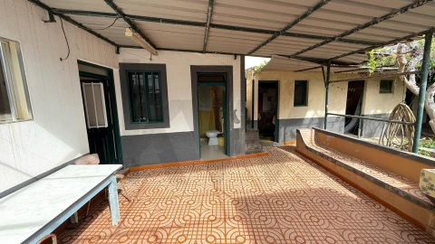 Moradia T2 para Venda em Paul do Mar