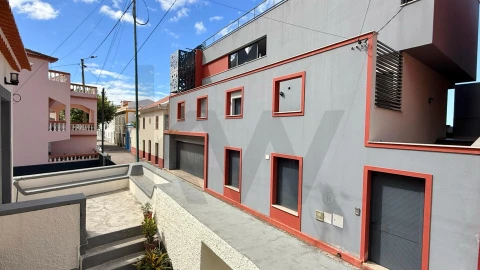 Moradia T2 para Venda em Paul do Mar