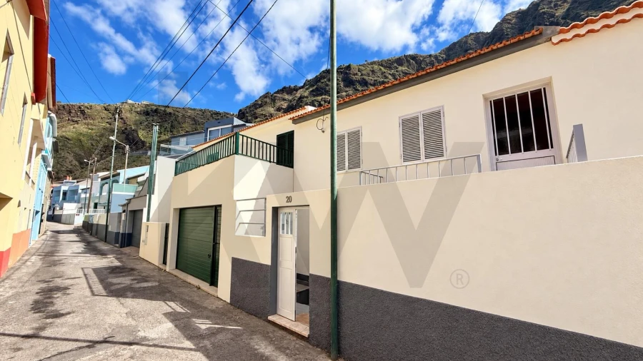 Moradia T2 para Venda em Paul do Mar