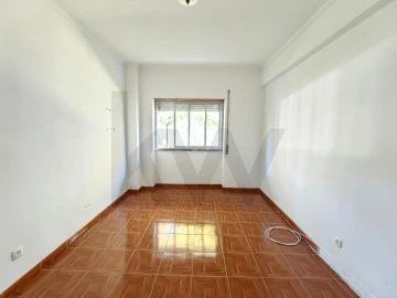 Apartamento T2 para Venda em Seixal, Arrentela e Aldeia de Paio Pires