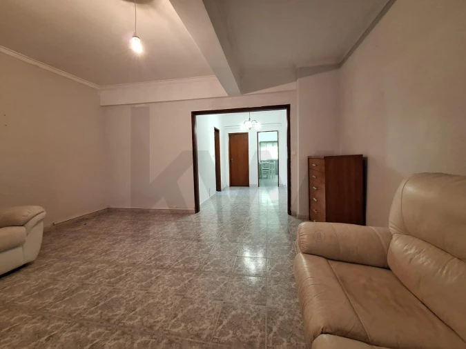 Apartamento T2 para Venda em Seixal, Arrentela e Aldeia de Paio Pires Foto 4