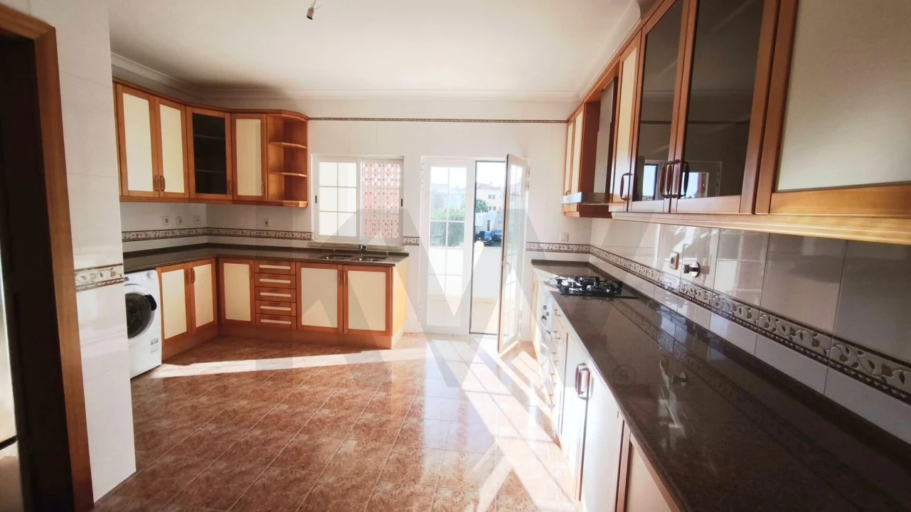 Apartamento T3 para Venda em Santa Maria e São Miguel, São Martinho, São Pedro Penaferrim Foto 6