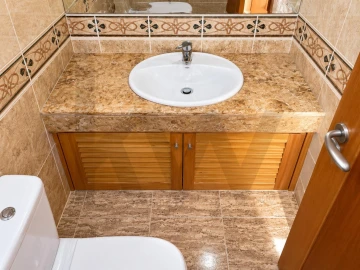 Apartamento T3 para Venda em Santa Maria e São Miguel, São Martinho, São Pedro Penaferrim