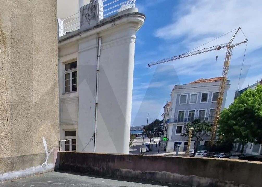 Prédio para Venda em Buarcos Foto 6